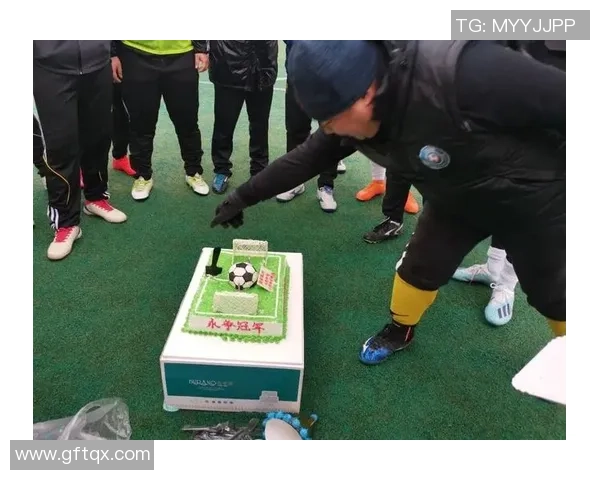 足球蛋糕圆的创意制作与美味分享让每一场庆典更加精彩纷呈